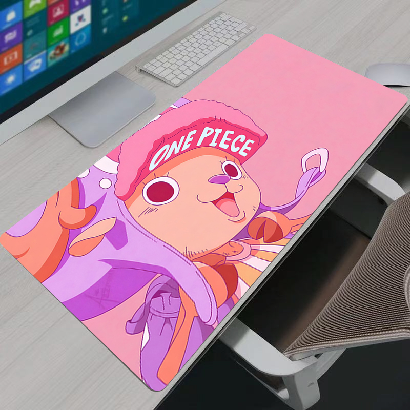 Gaming Keyboard Nearby - One Piece Tony Tony Chopper Gaming-Mauspad,